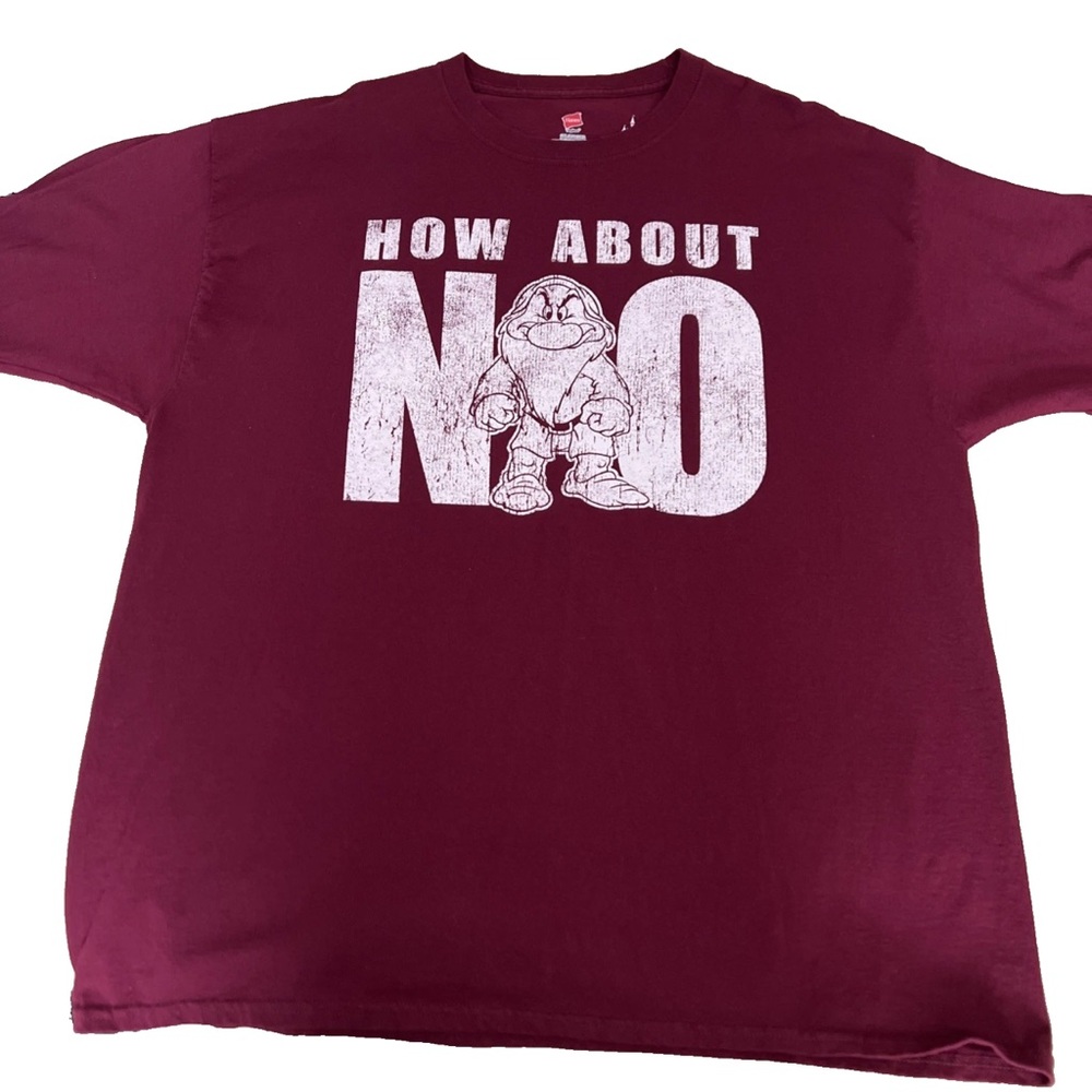 Hanes Burgundy Short Sleeve Tee with Bold Graphic